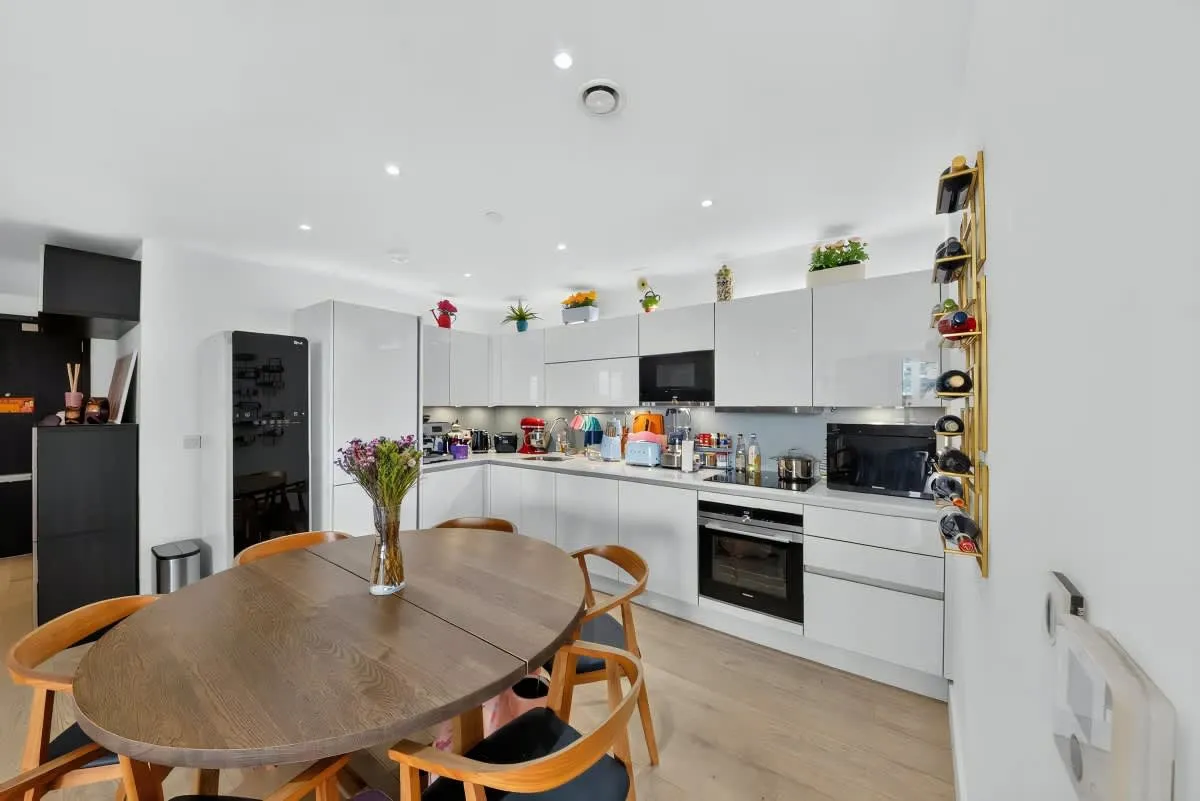 East Ferry Road, London, E14, photo 9