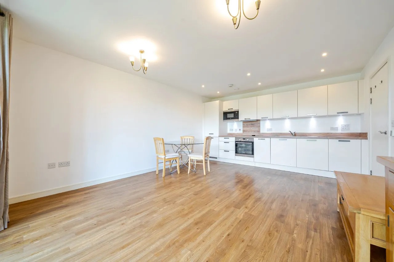 Blondin Way, London, SE16, photo 12