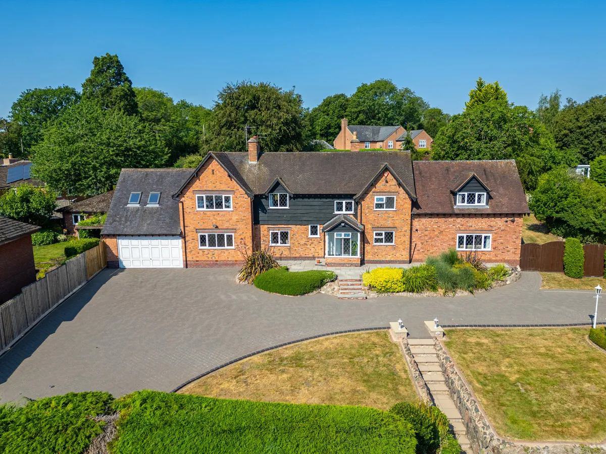 5 bed house for sale, Swan Street, Alvechurch Birmingham, B48