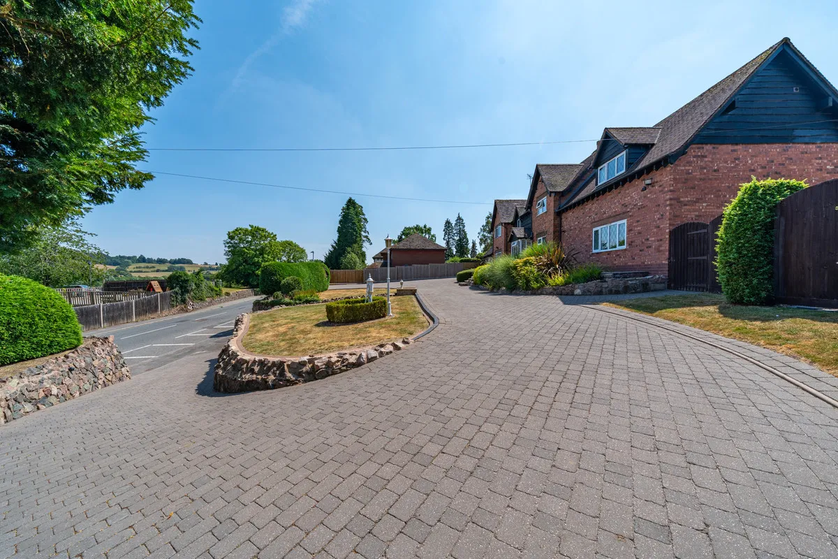 Swan Street, Alvechurch Birmingham, B48, photo 44