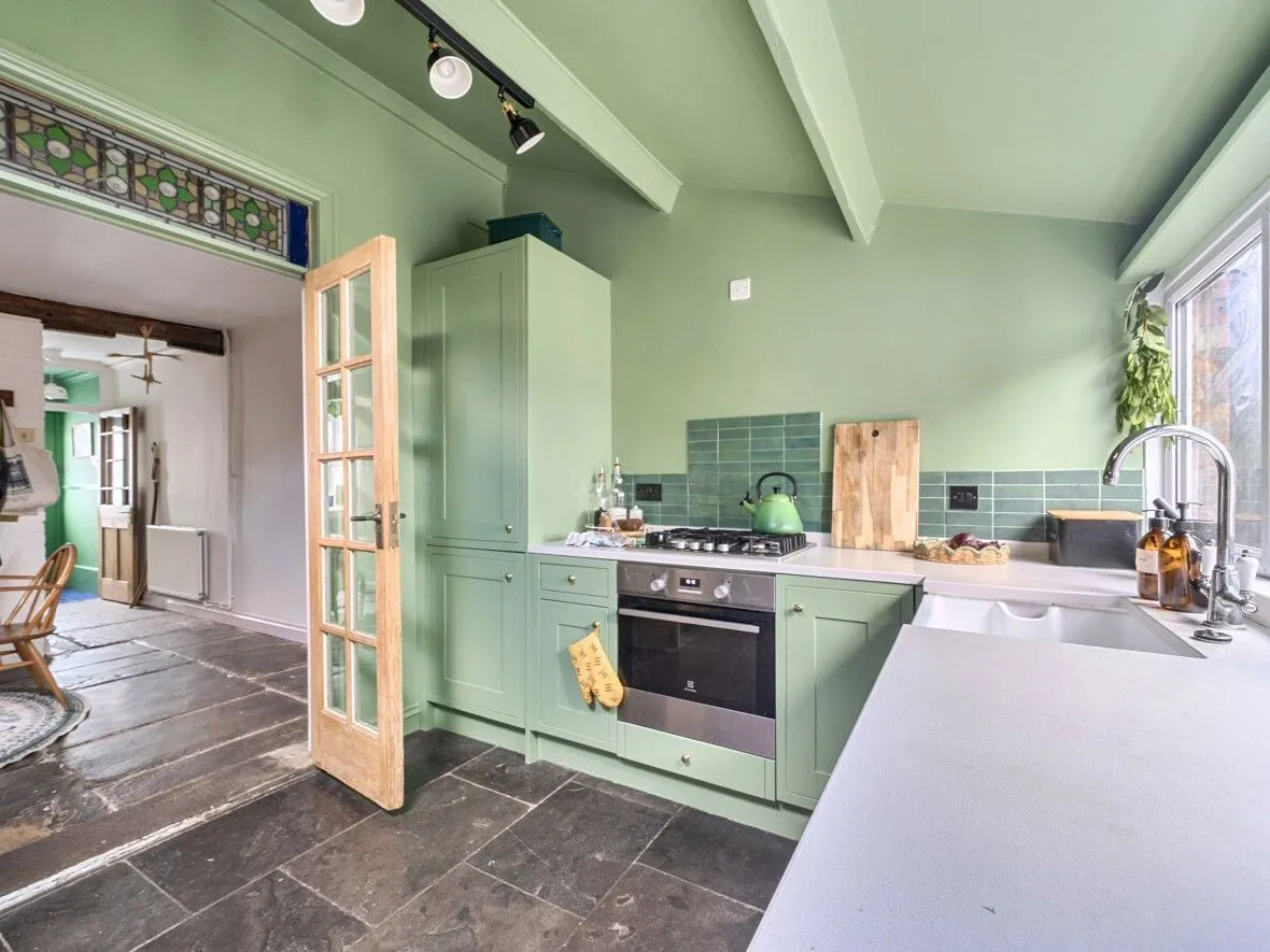 Benedict Street, Glastonbury, BA6, photo 4