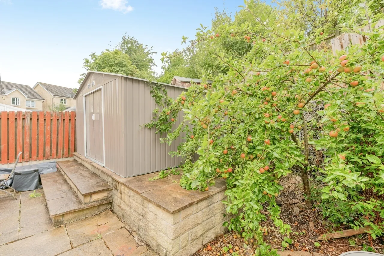 Pinewood Drive, Nelson, Lancashire, BB9, photo 26