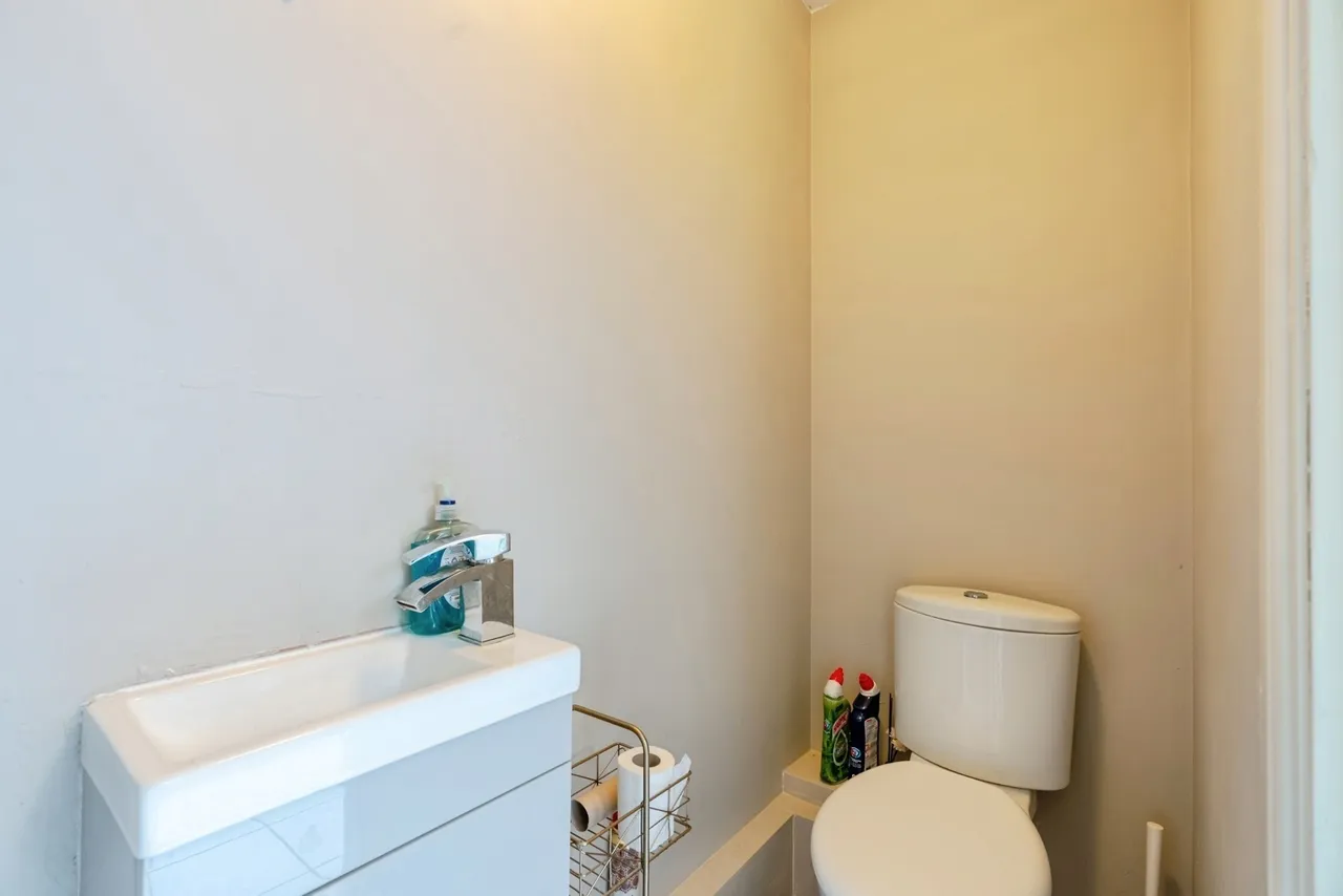 Pinewood Drive, Nelson, Lancashire, BB9, photo 17