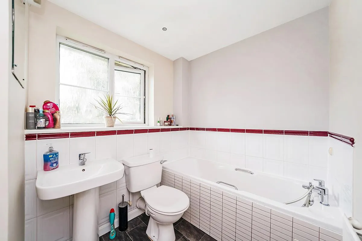 Chingford Mount Road, Chingford, E4 9BS, photo 12