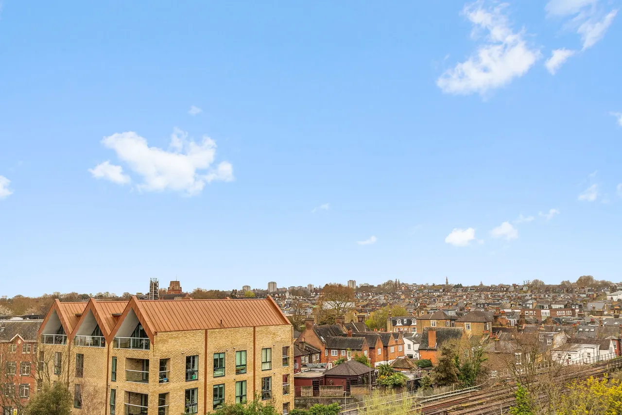 Osiers Road, London, SW18, photo 11