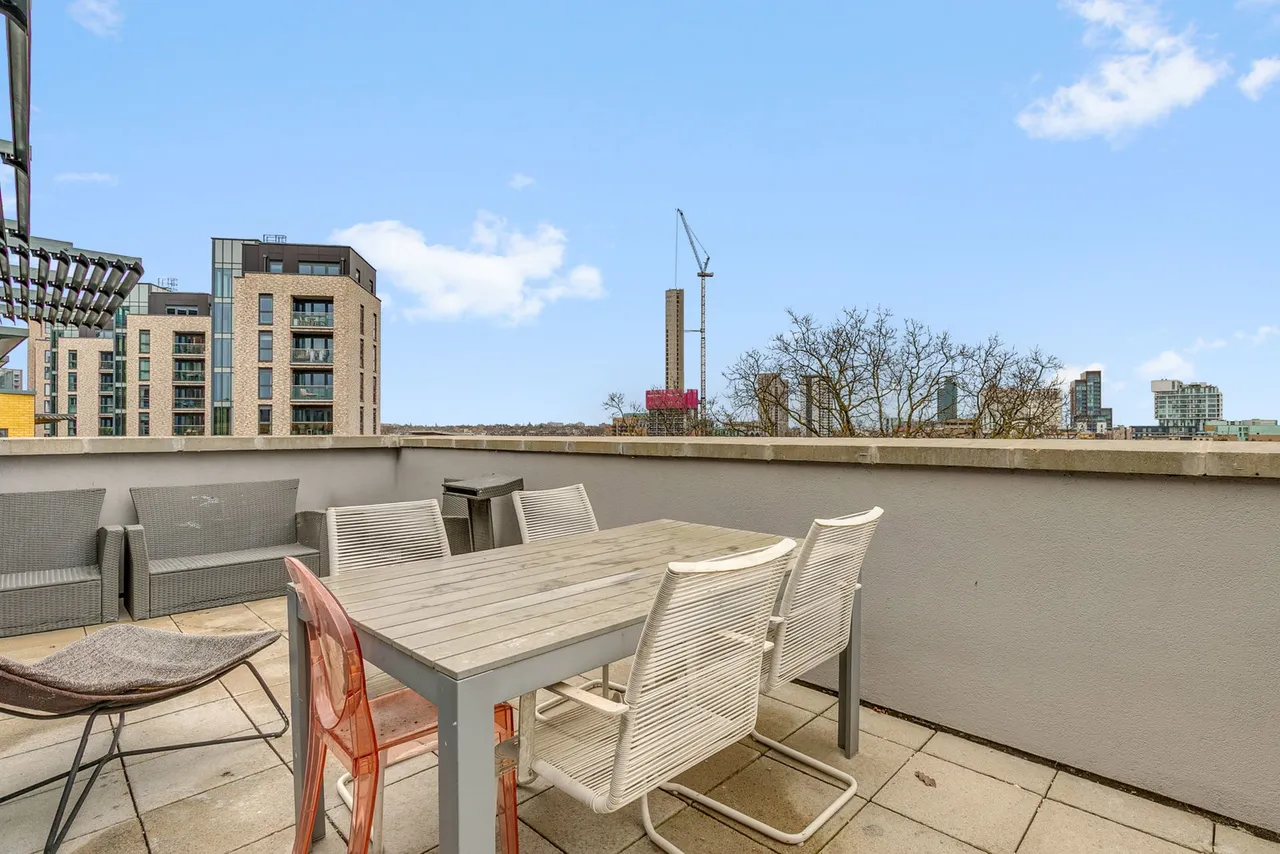 Osiers Road, London, SW18, photo 4