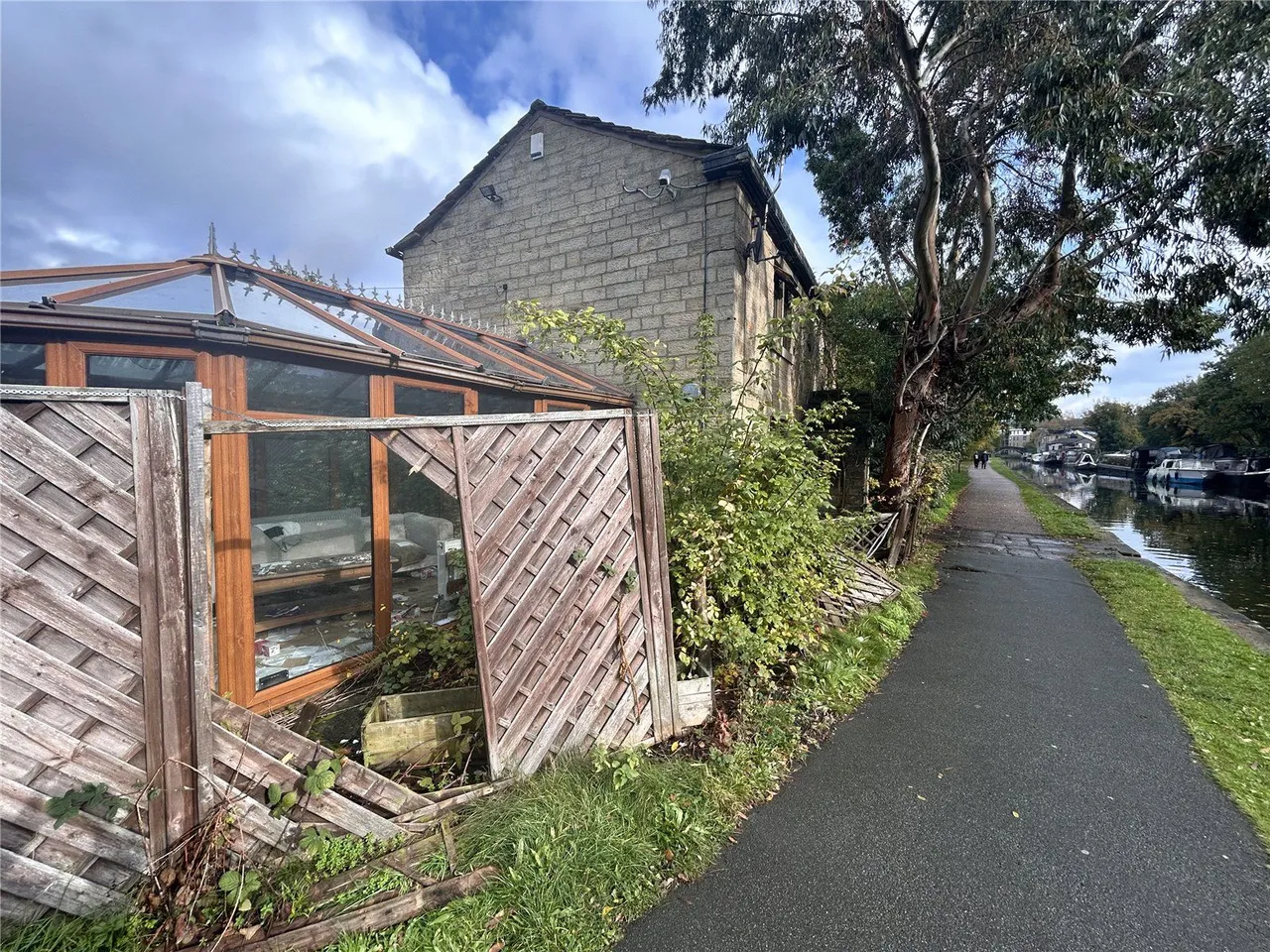 View Croft Road, Shipley, BD17, photo 2