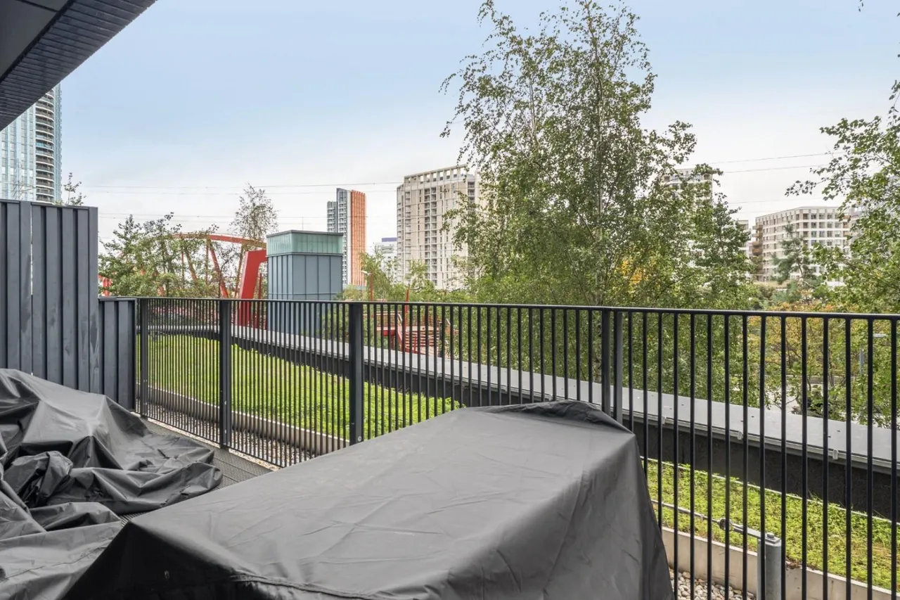 Lookout Lane, London, E14, photo 7