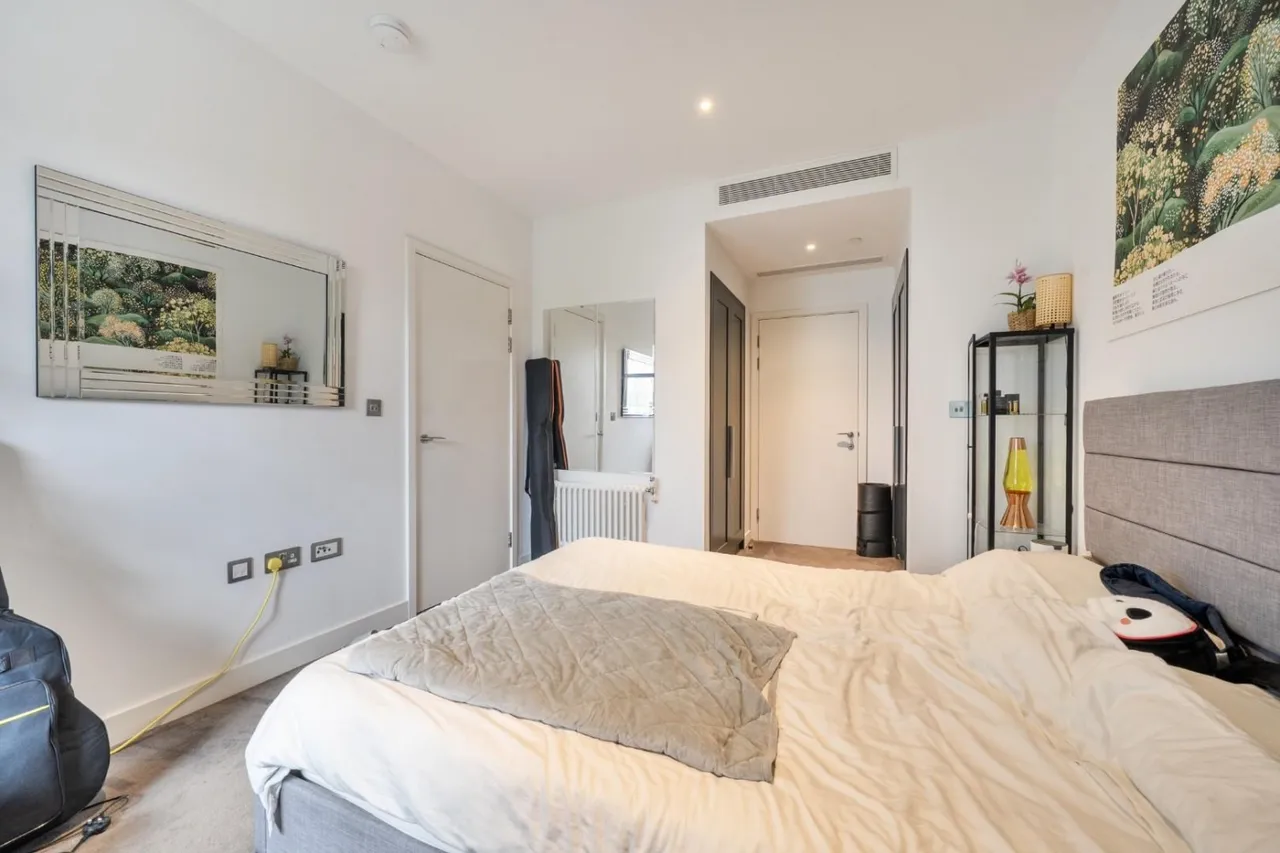 Lookout Lane, London, E14, photo 13