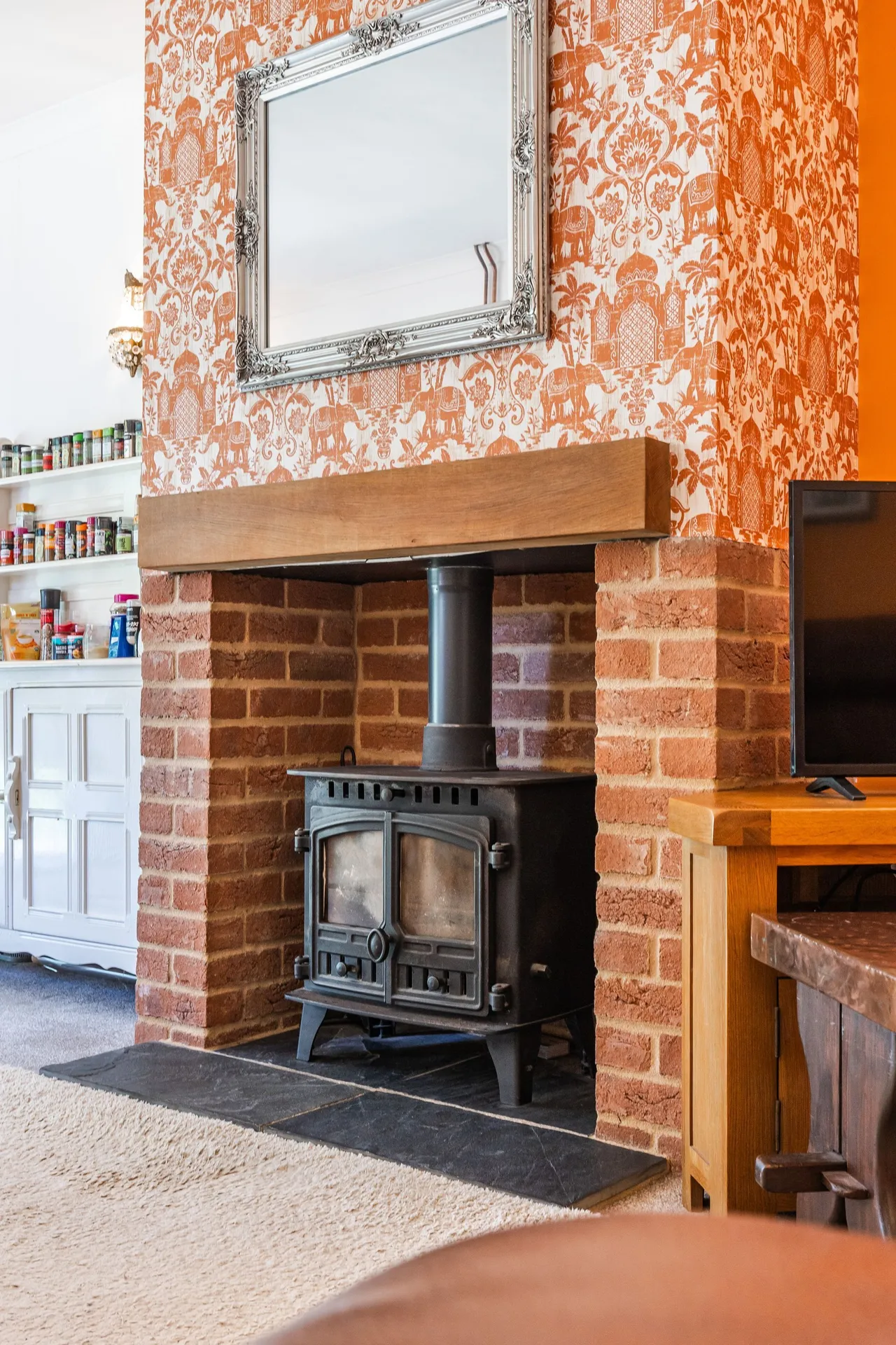Charming Bungalow in Idyllic Ashill, photo 3