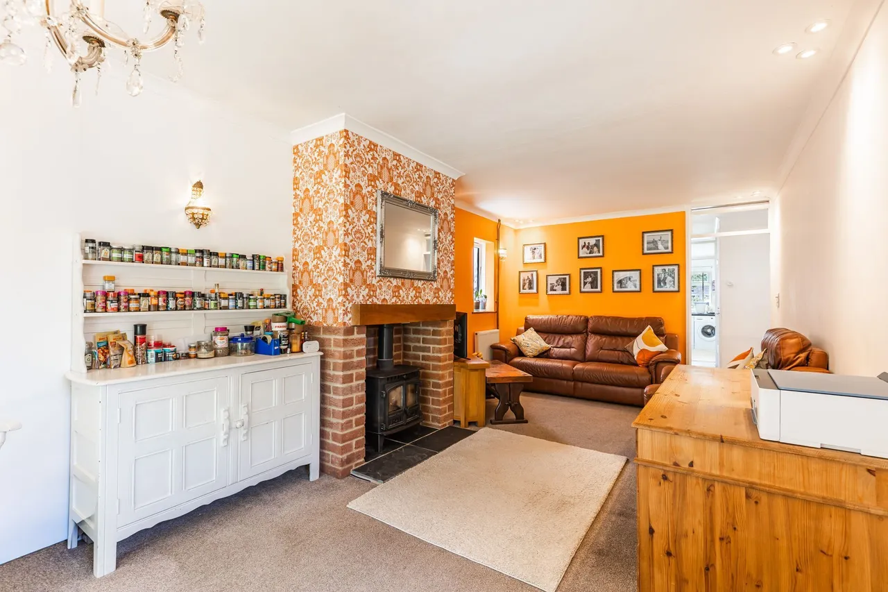 Charming Bungalow in Idyllic Ashill, photo 13