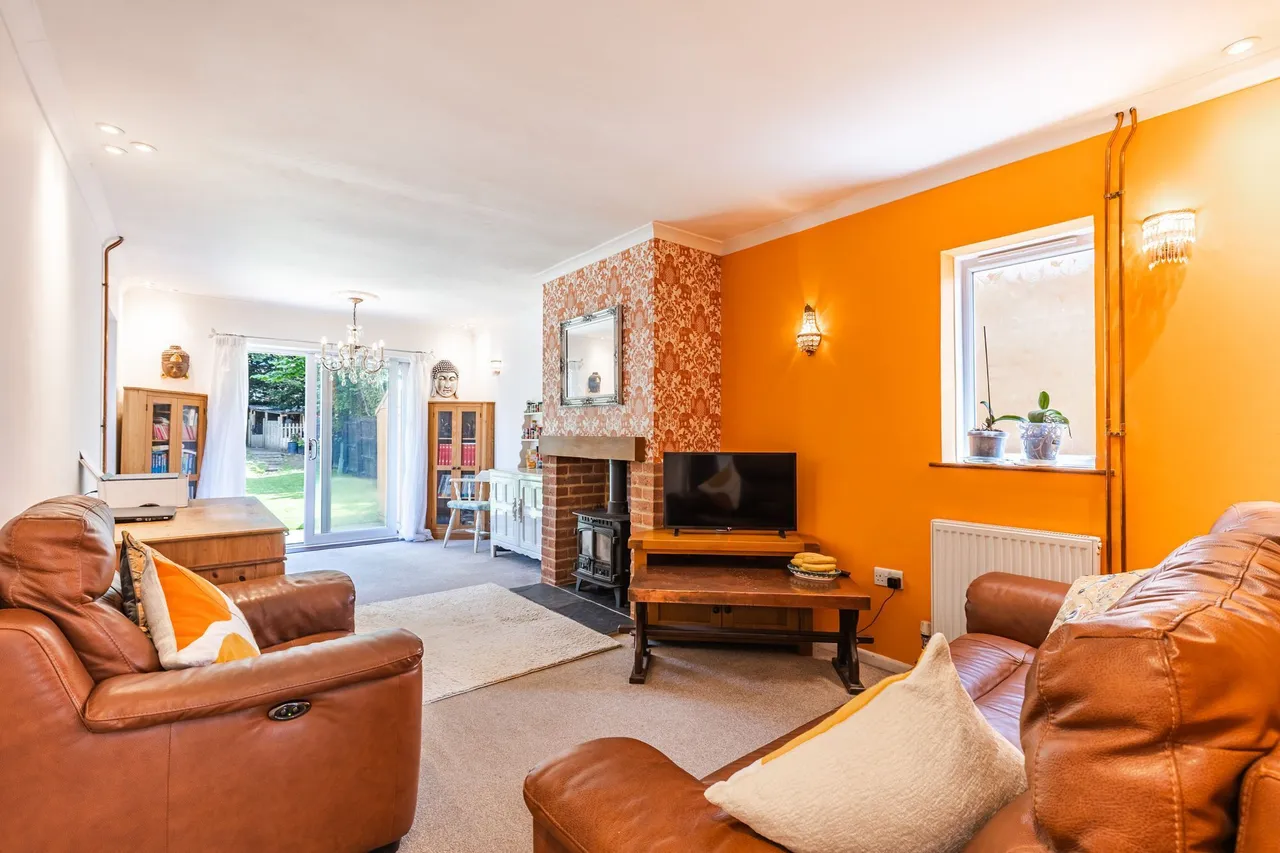 Charming Bungalow in Idyllic Ashill, photo 10