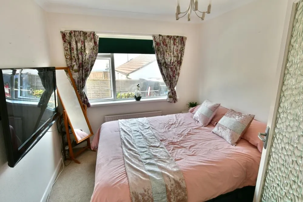 Pilford Heath Road, Colehill, BH21, photo 14