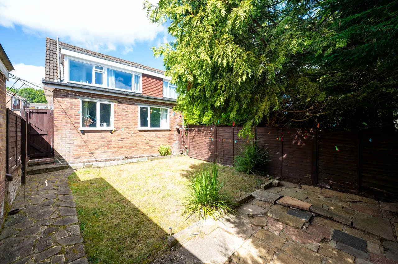 6 Ferndale, Guildford, photo 9
