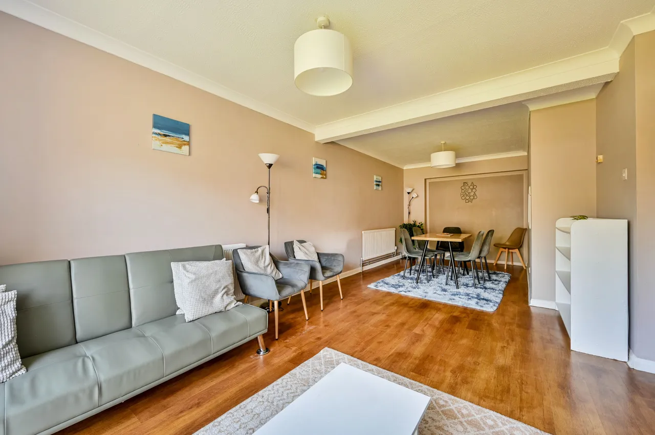 6 Ferndale, Guildford, photo 5