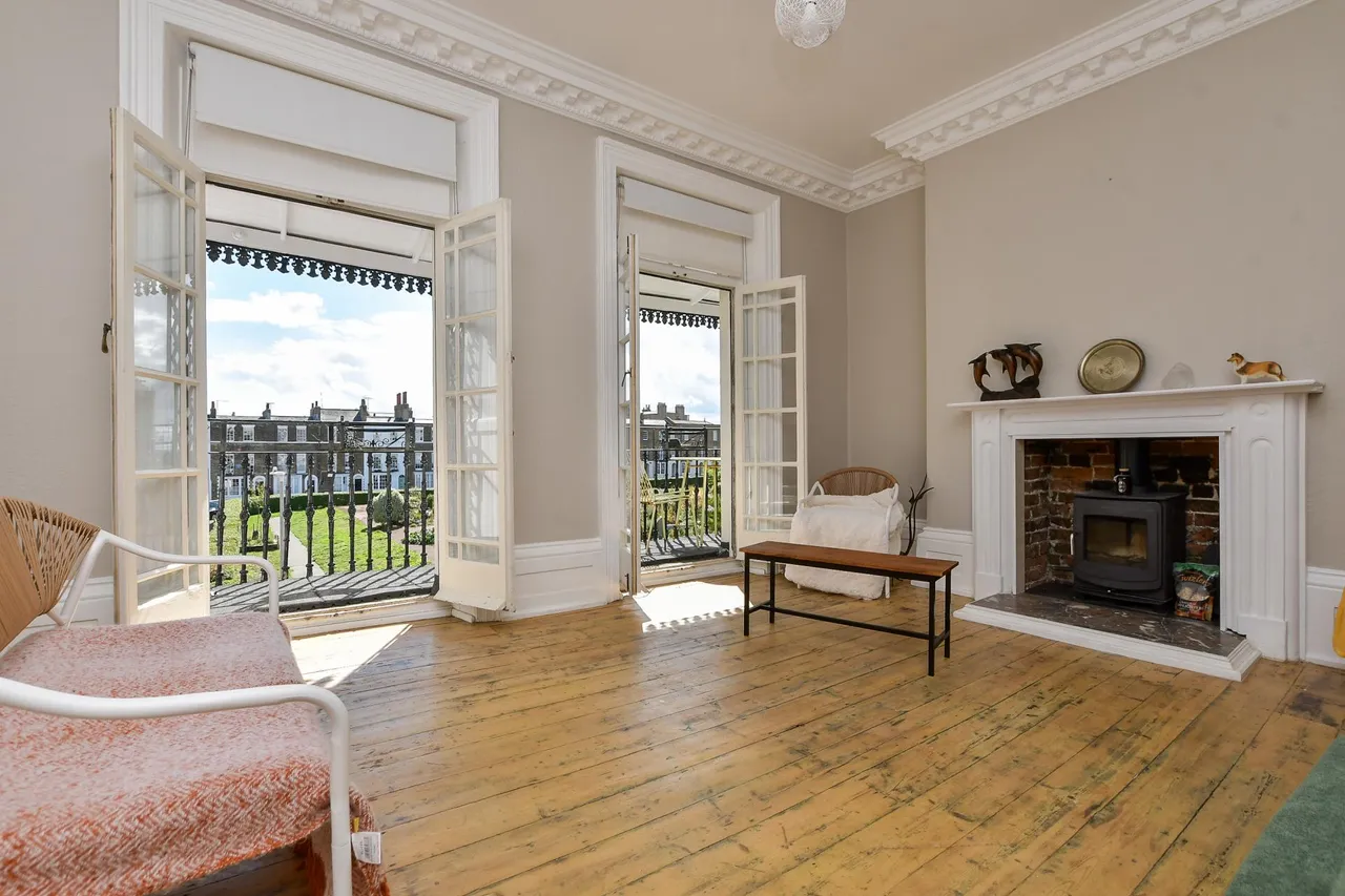Spencer Square, Ramsgate, CT11, photo 2