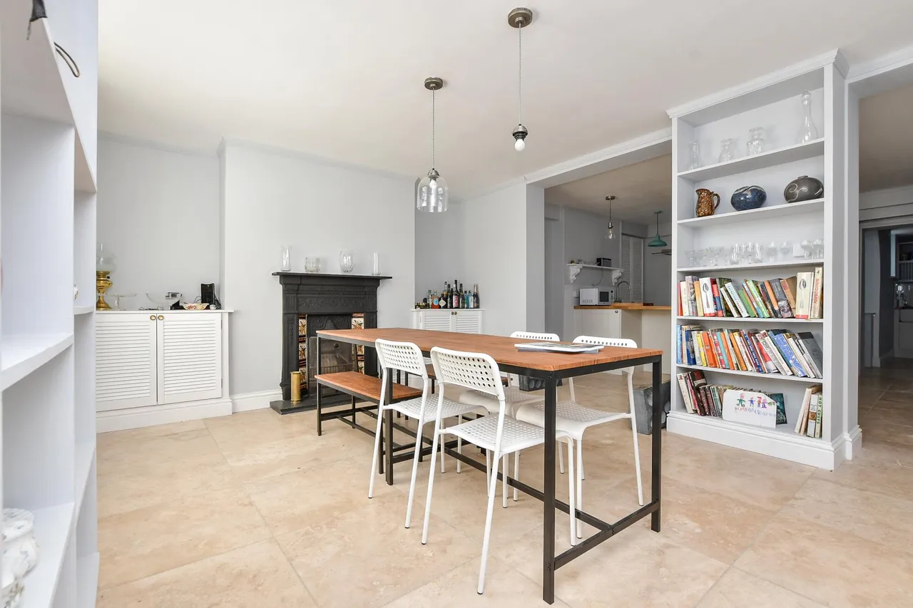Spencer Square, Ramsgate, CT11, photo 6