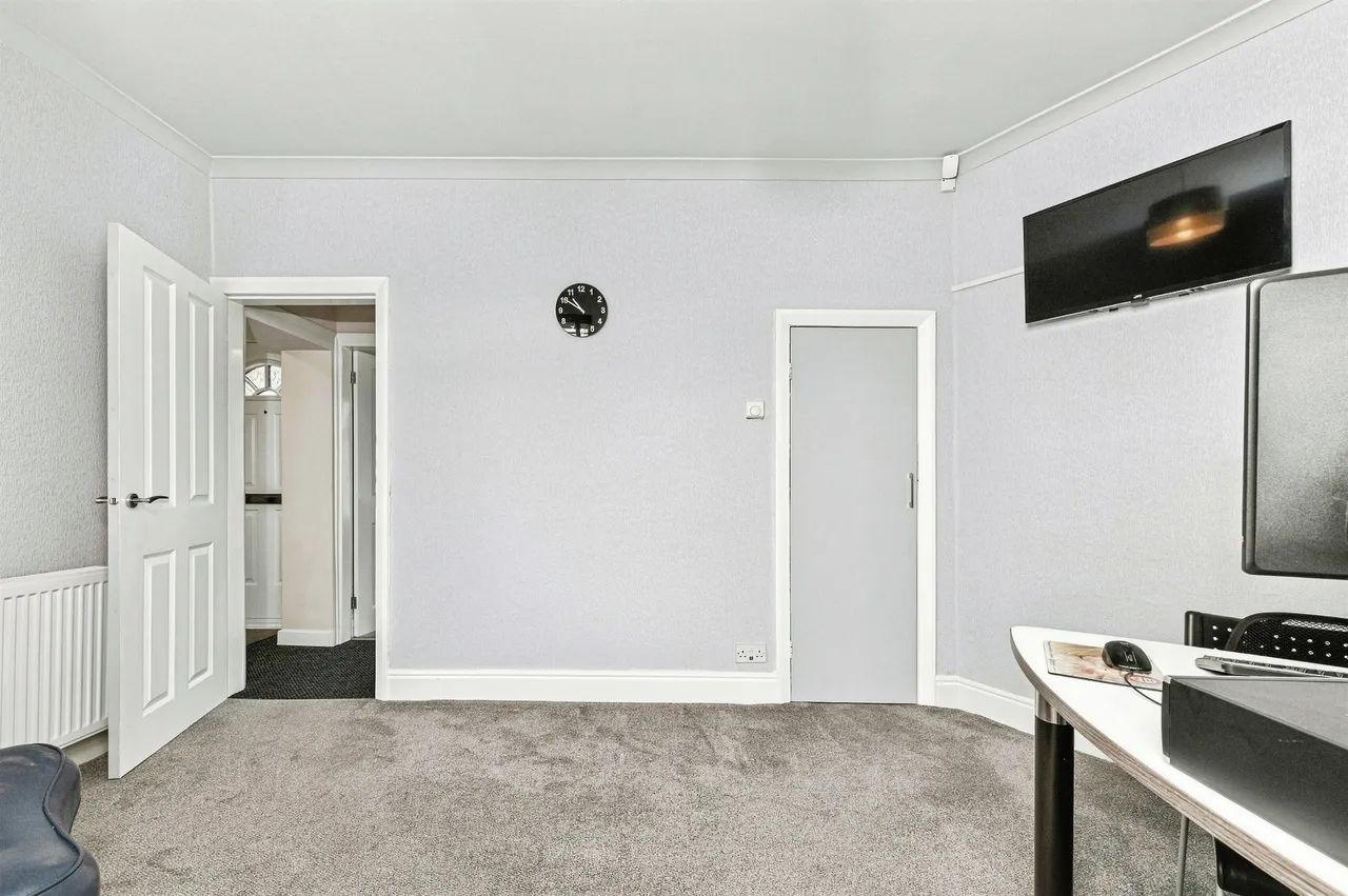 Heatherfield Road, Marsh, Huddersfield, photo 6