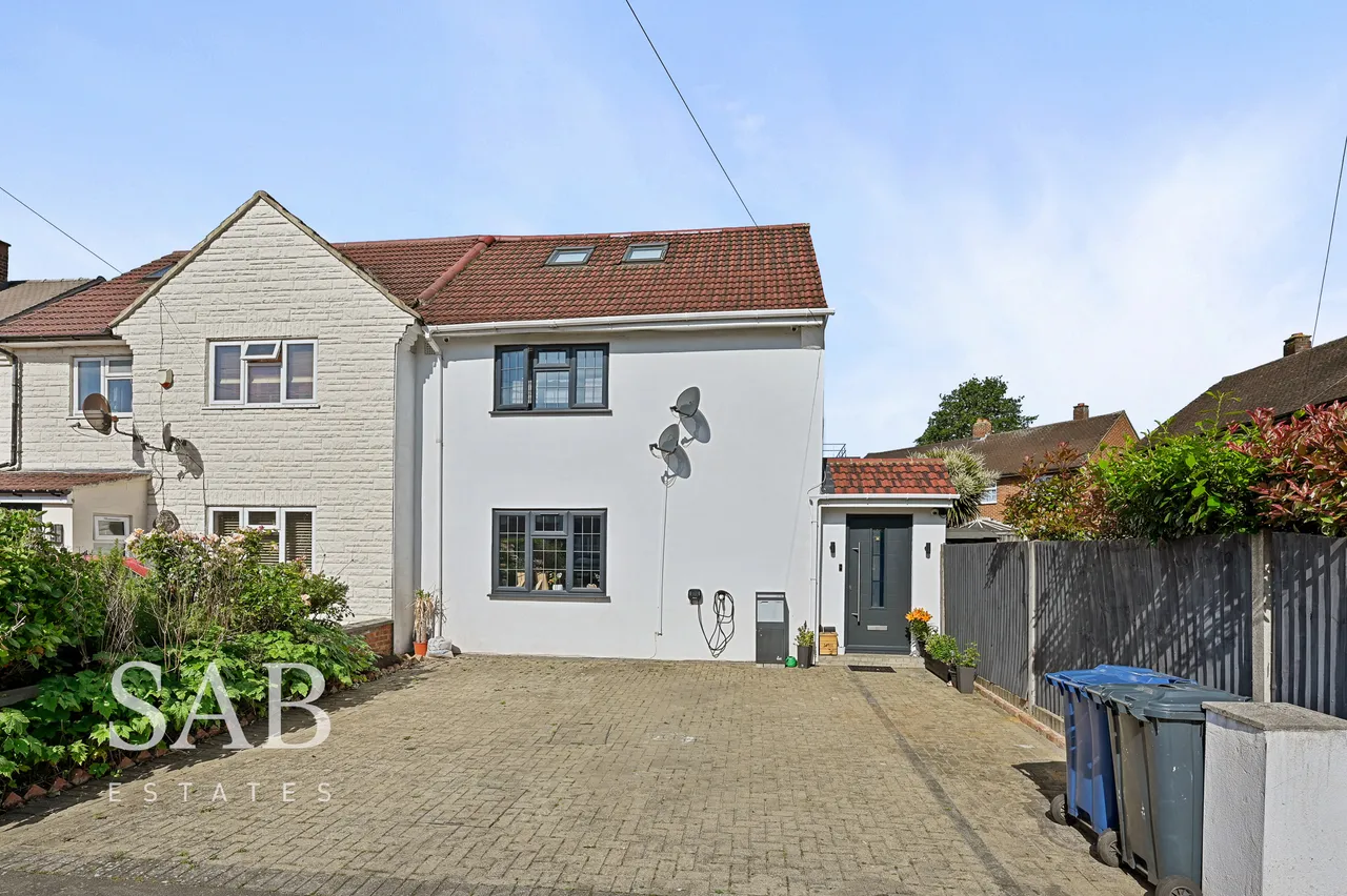 3 bed house for sale, Millet Road, Greenford, UB6