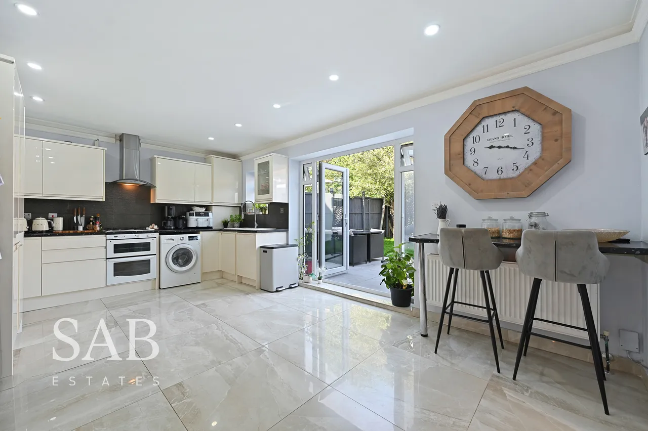 Millet Road, Greenford, UB6, photo 3
