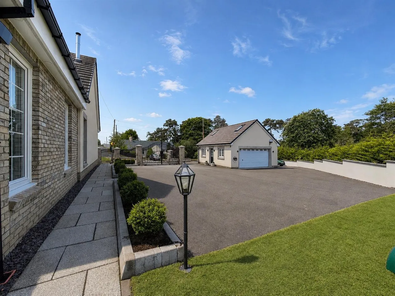 Yieldshields, Carluke, Lanarkshire, ML8 4QB, photo 34