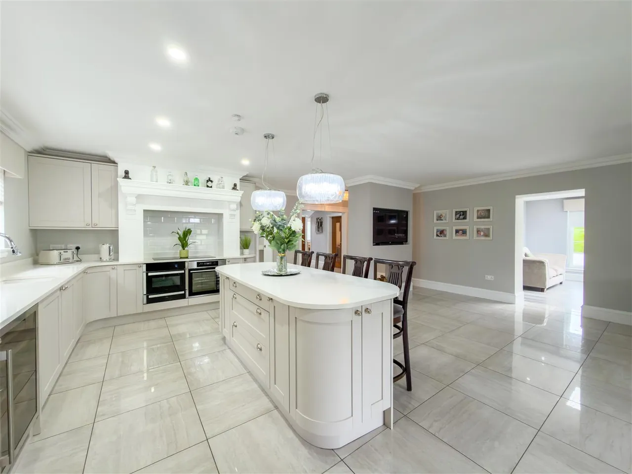 Yieldshields, Carluke, Lanarkshire, ML8 4QB, photo 6