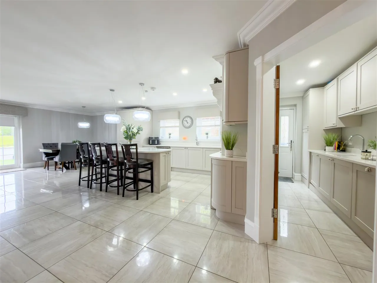 Yieldshields, Carluke, Lanarkshire, ML8 4QB, photo 9