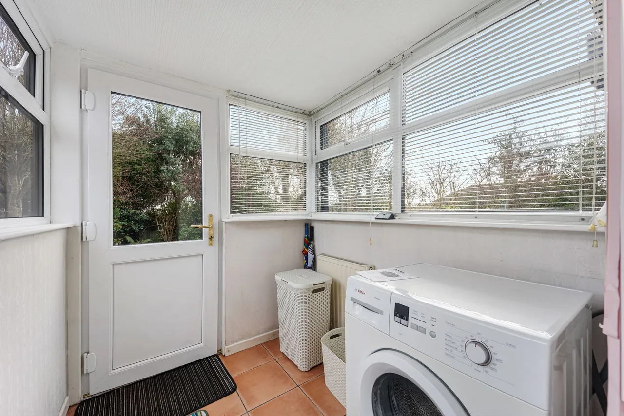 Burnham Grove, Wigan, Wigan, WN2 1AG, photo 14