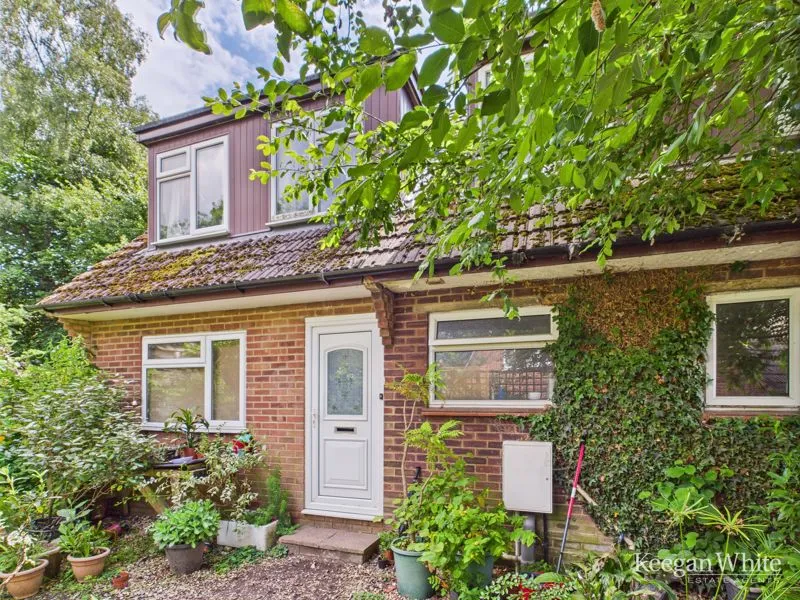 4 bed house for sale — Headland Close, Great Missenden HP16 9AP