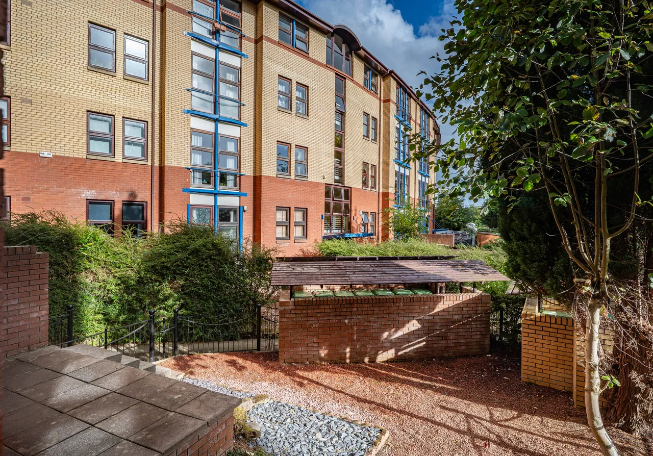 St. Ninian Terrace, Glasgow, G5, photo 20