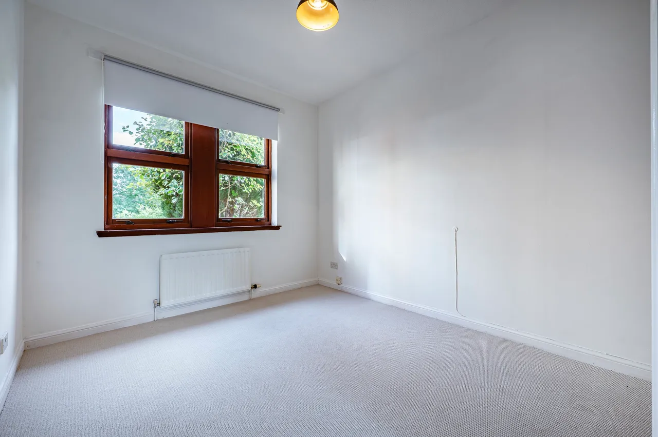 St. Ninian Terrace, Glasgow, G5, photo 11