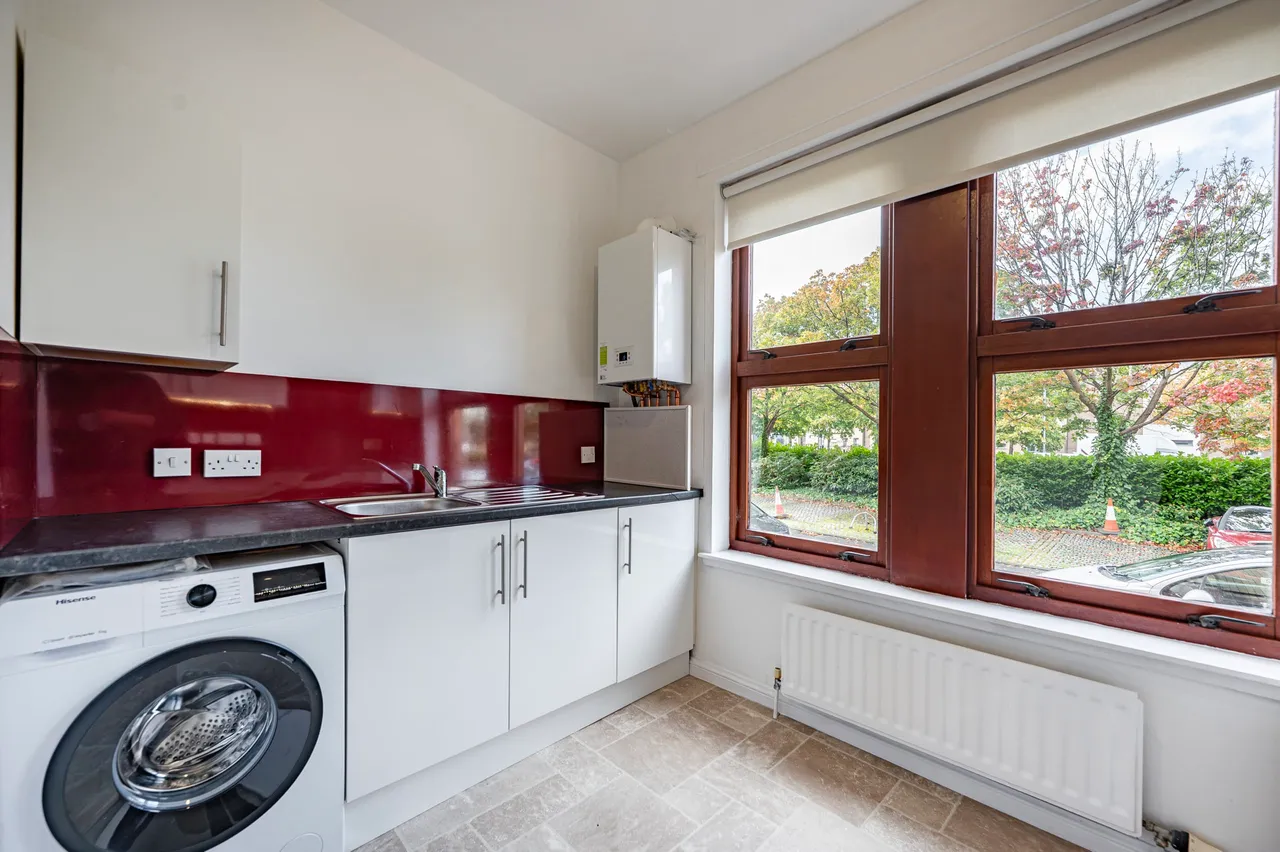St. Ninian Terrace, Glasgow, G5, photo 8