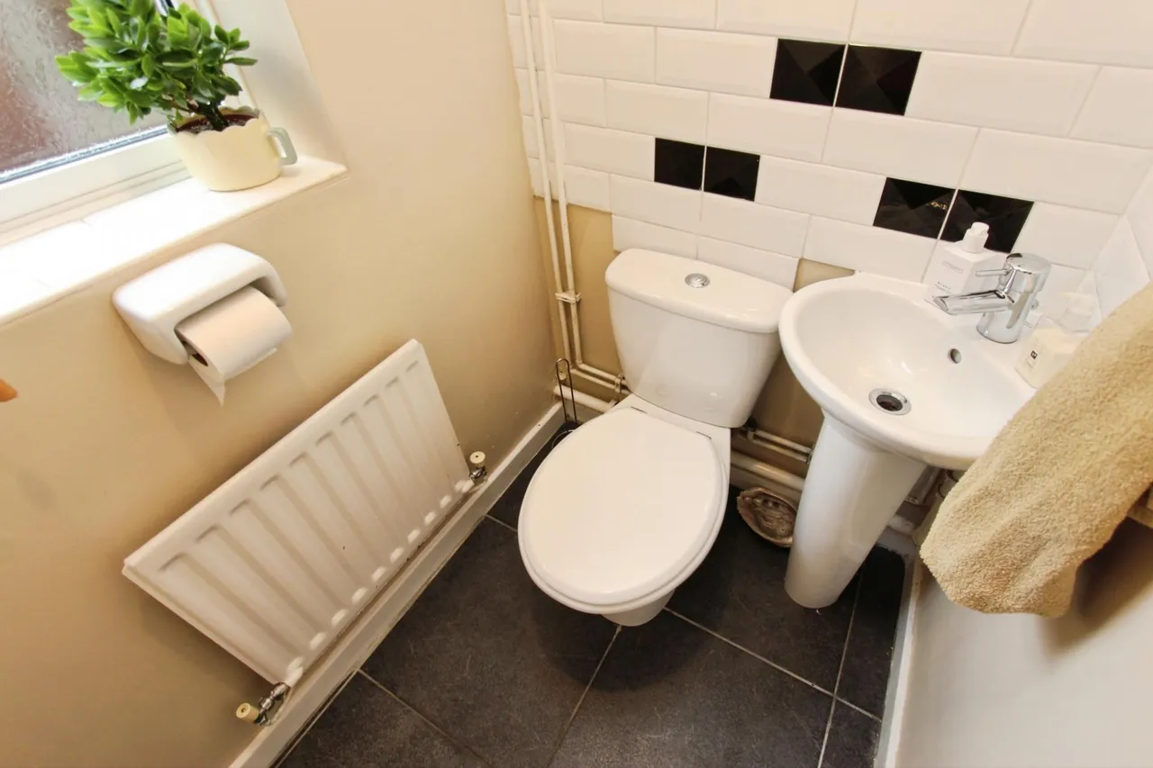 Naseby Drive, Long Eaton, NG10, photo 9