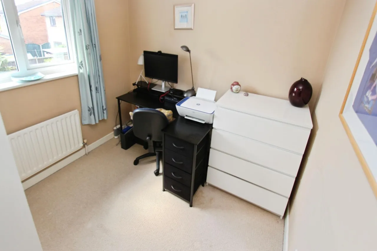 Naseby Drive, Long Eaton, NG10, photo 18