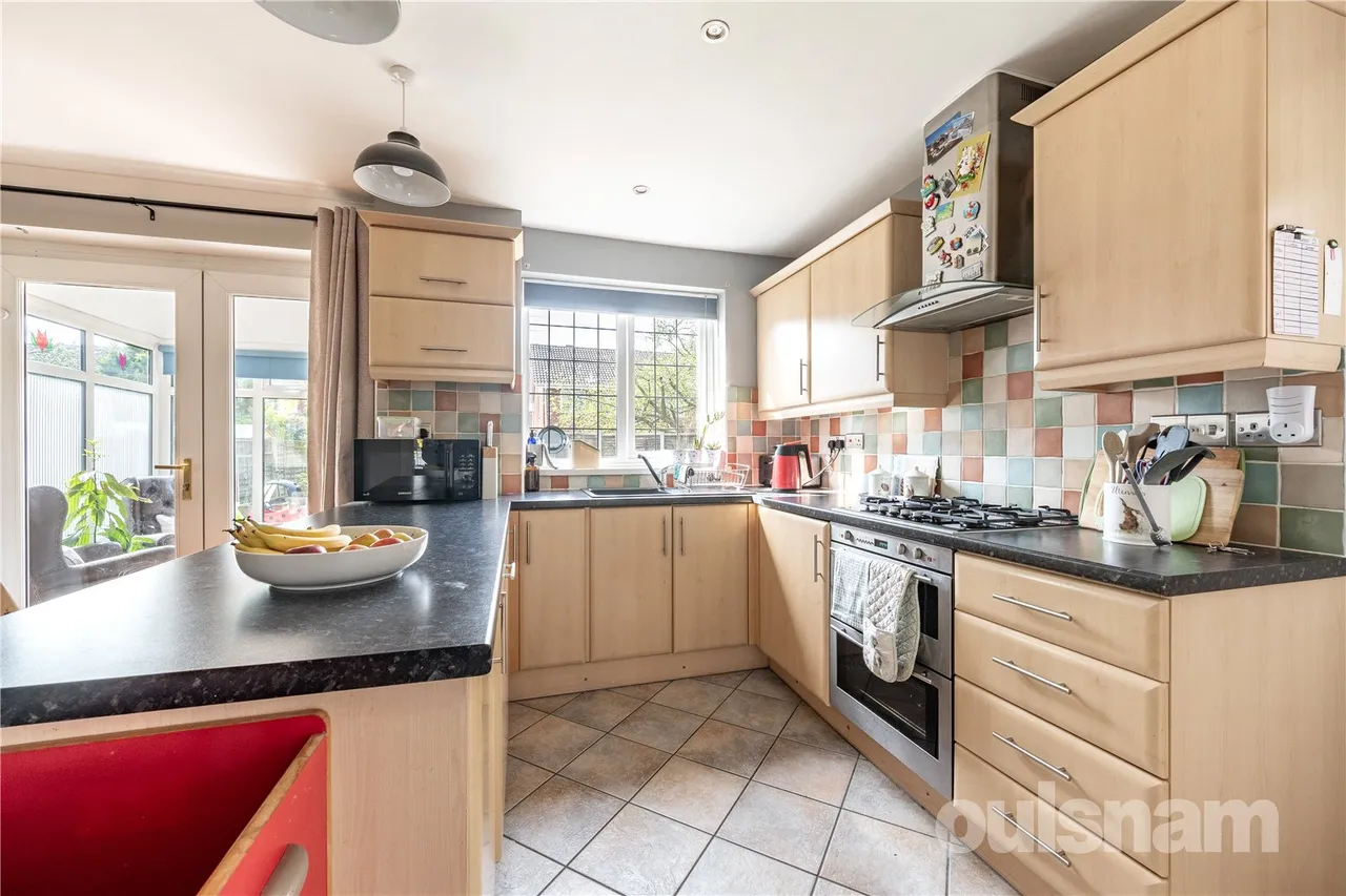 Flaxley Close, Winyates Green, Redditch, B98 0QS, photo 3