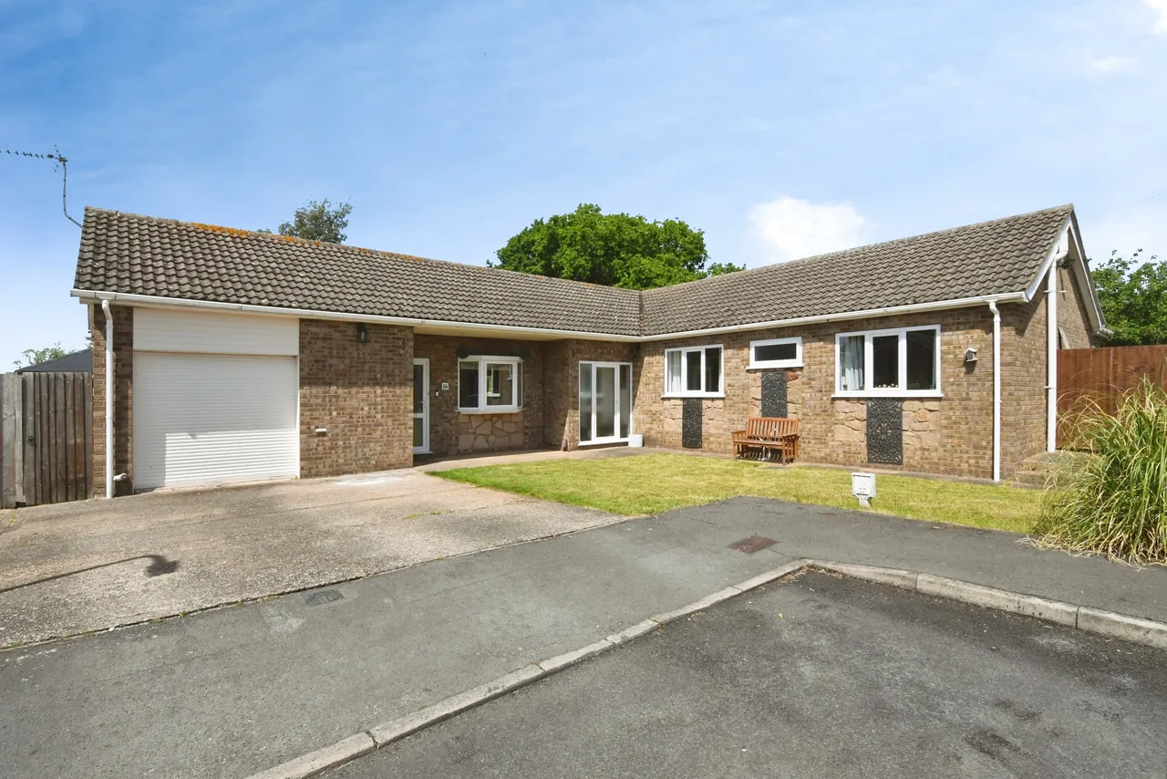 Exmoor Close, North Hykeham, Lincoln, photo 2