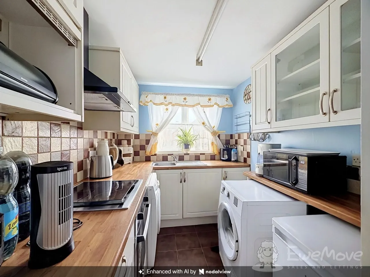 Lion Court, Worcester, WR1, photo 5