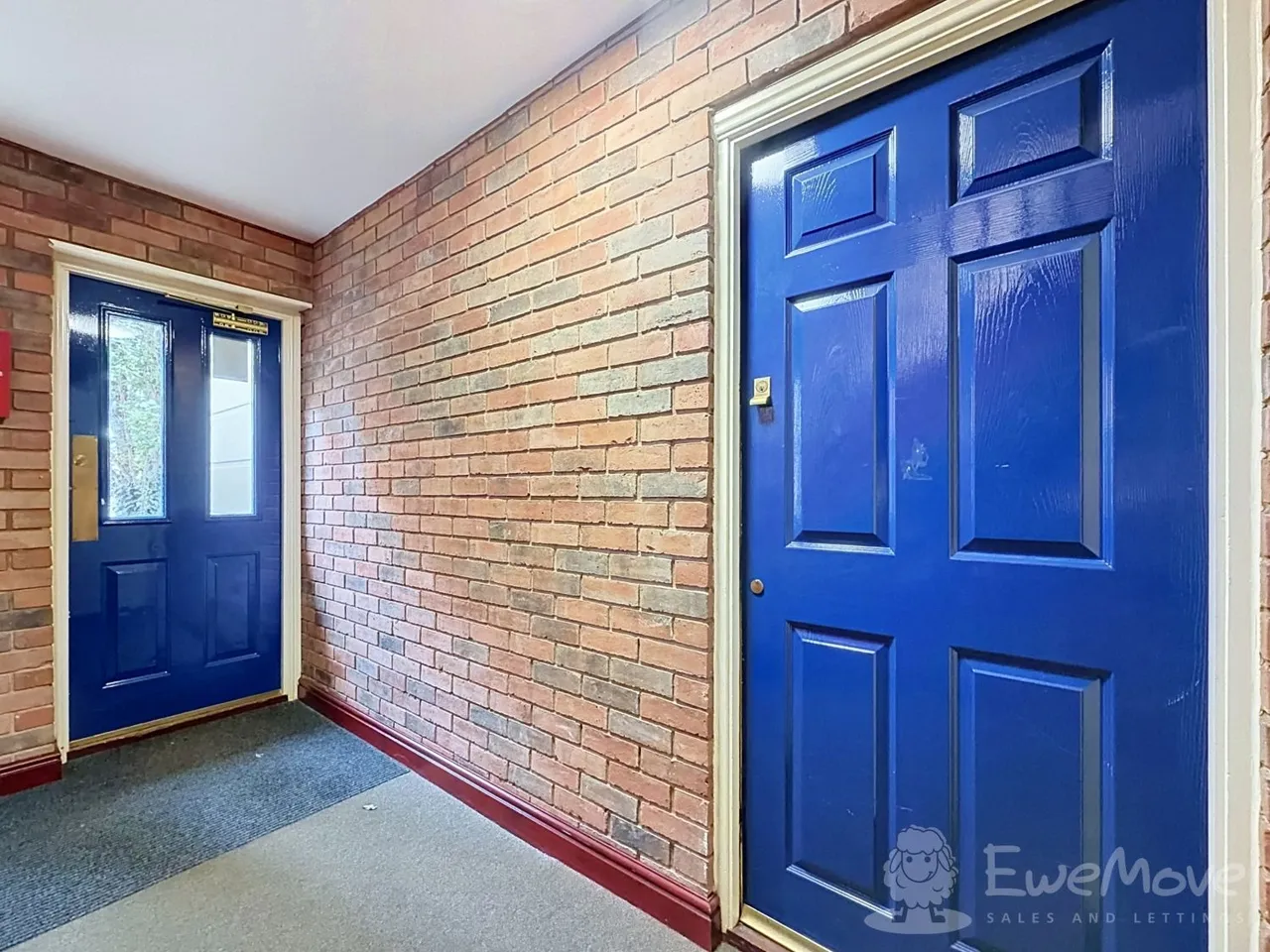 Lion Court, Worcester, WR1, photo 14