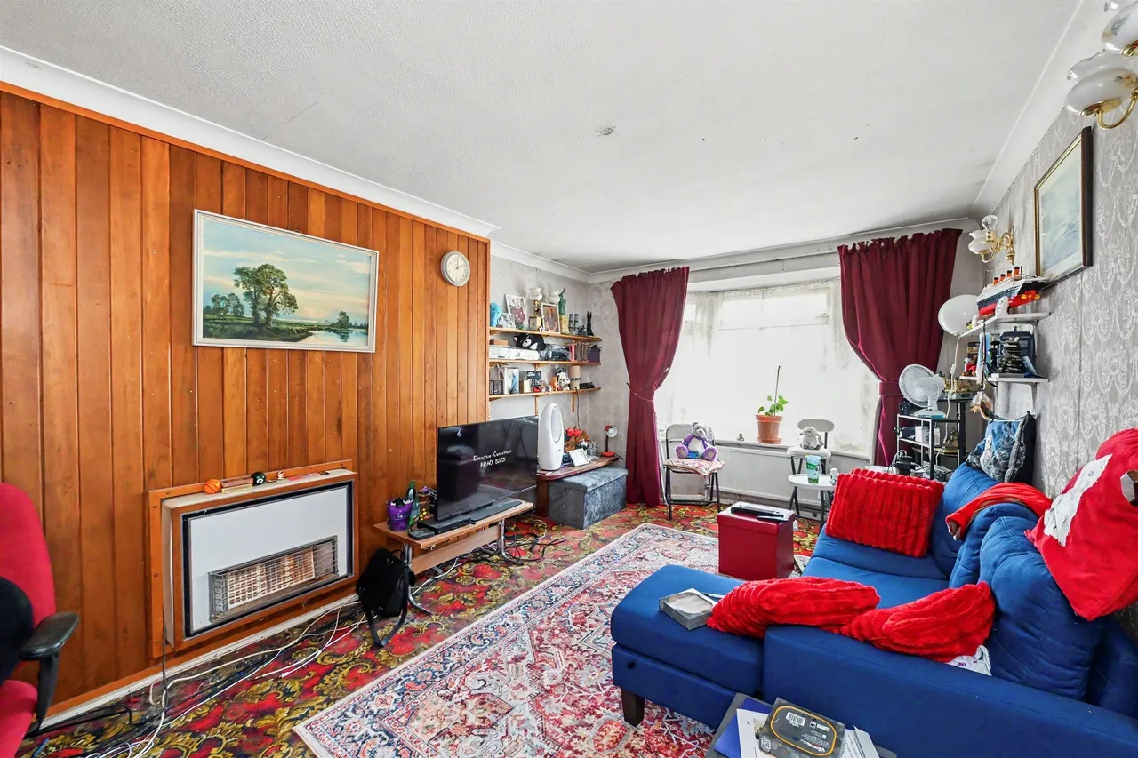Mill View Road, Tring, HP23, photo 2