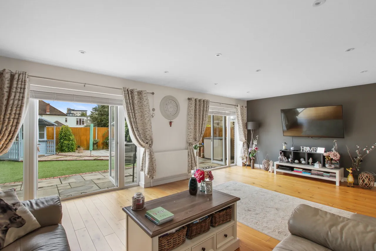 Maxwell Road, Stevenage, SG1 2EP, photo 2