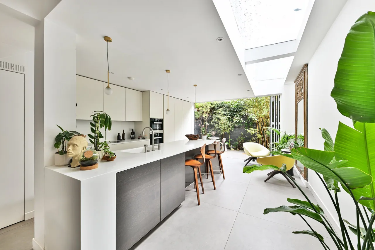 4 bed house for sale, Stadium Street, Chelsea, SW10