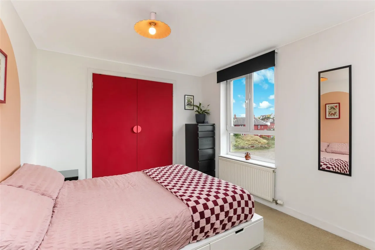 Croft Gardens, Cambuslang, G72, photo 4