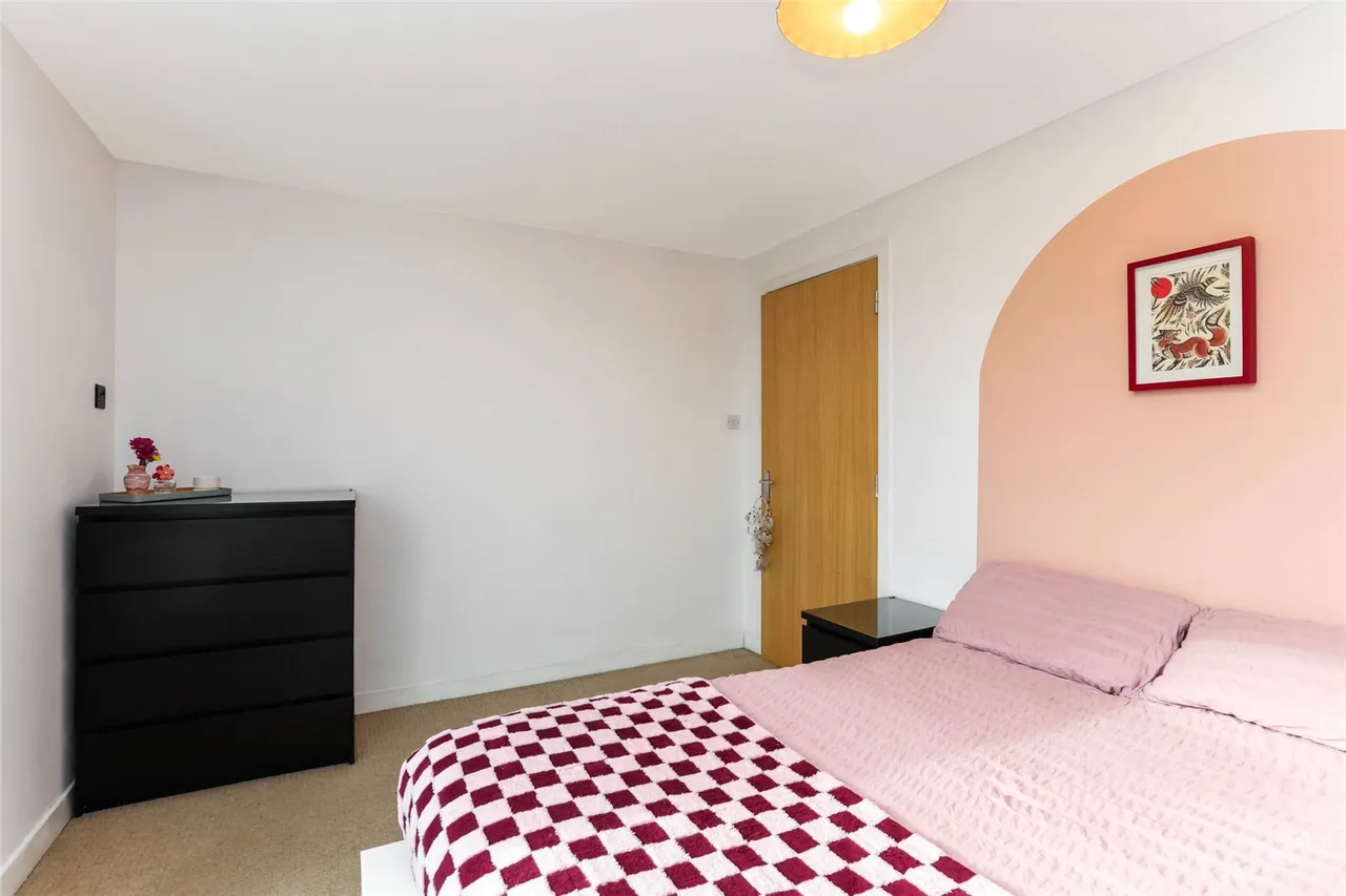 Croft Gardens, Cambuslang, G72, photo 13