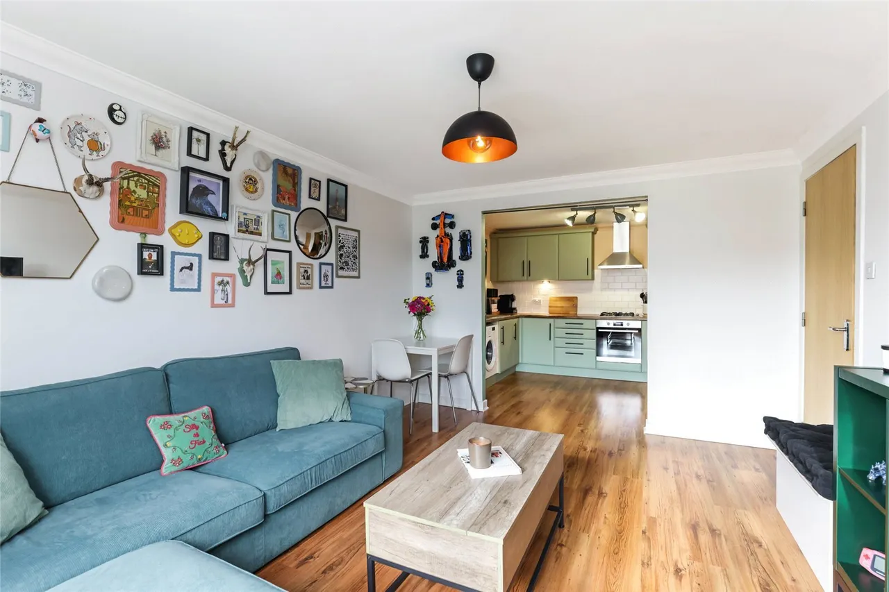 Croft Gardens, Cambuslang, G72, photo 9