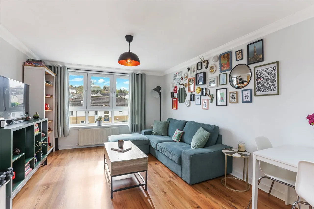 Croft Gardens, Cambuslang, G72, photo 2