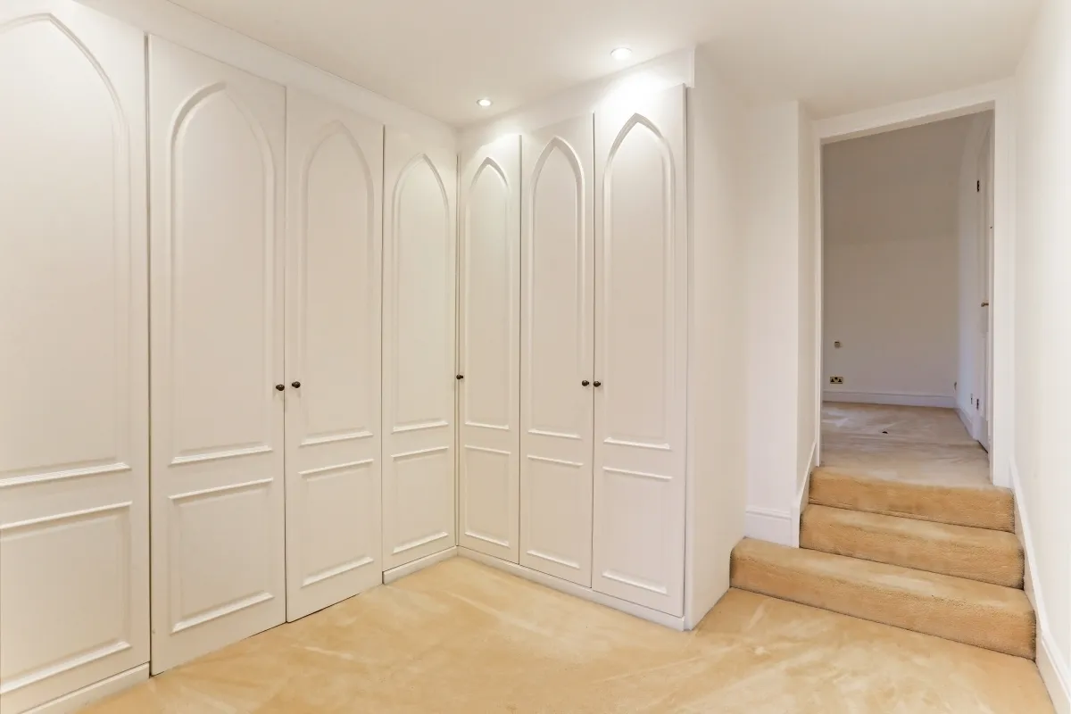 Ashley Road, Walton-on-Thames KT12, photo 11