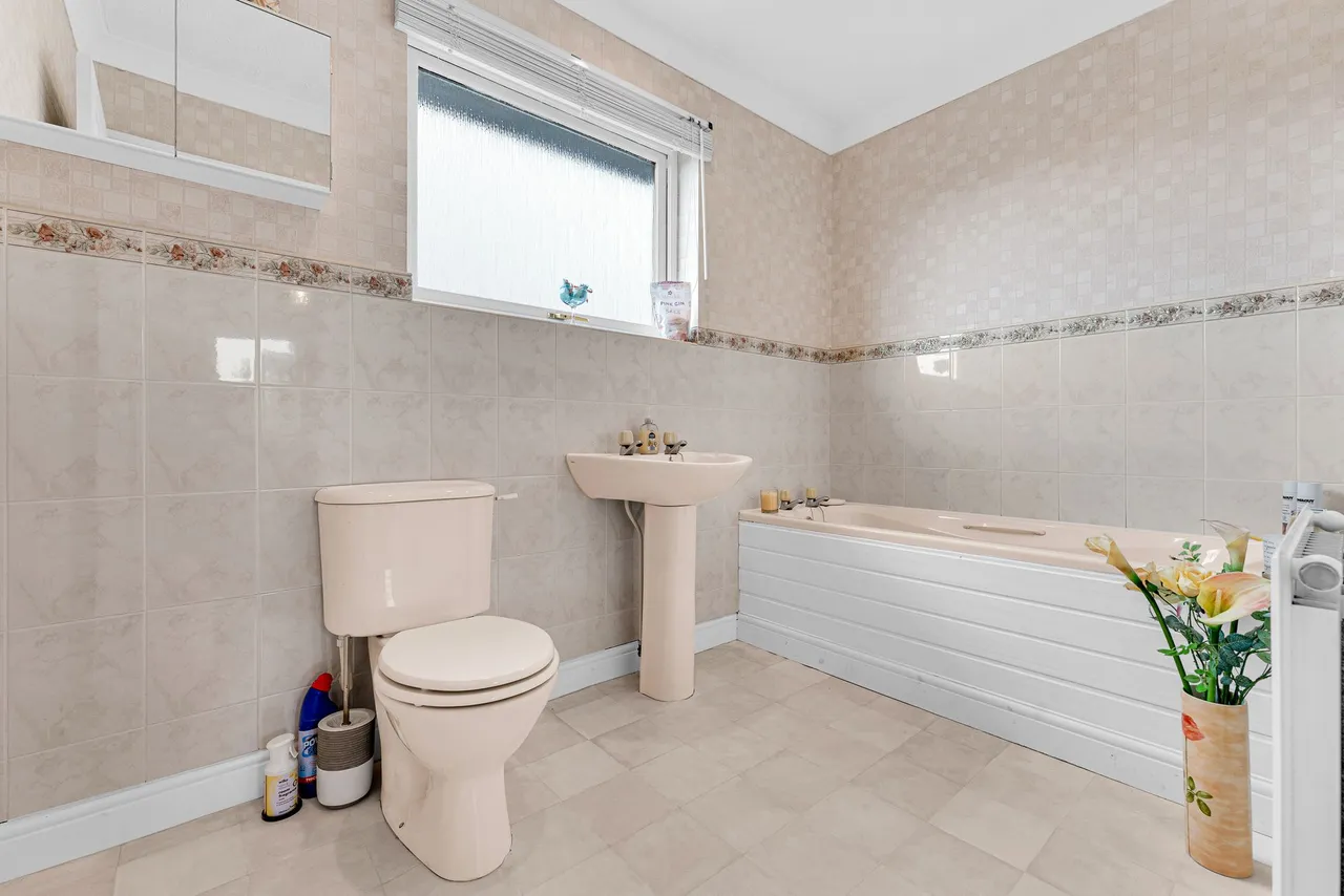 Elmridge, Leigh, Leigh, WN7 1HN, photo 20