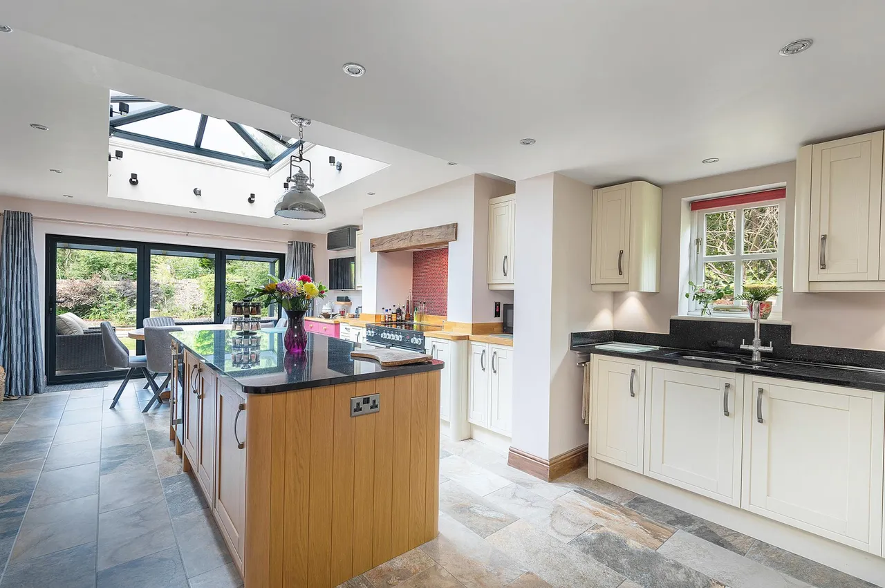 Ixworth Road, Norton, photo 6