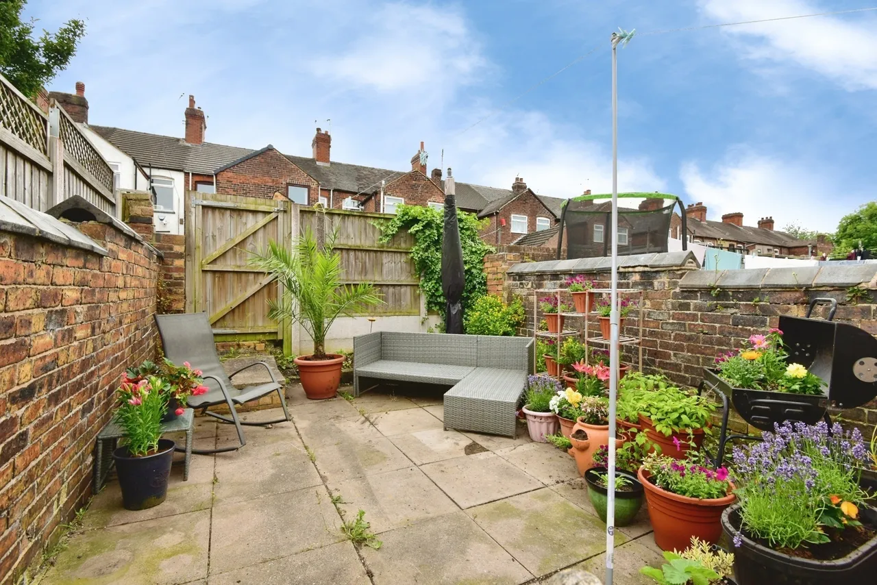 Boulton Street, Newcastle, Staffordshire, ST5, photo 16