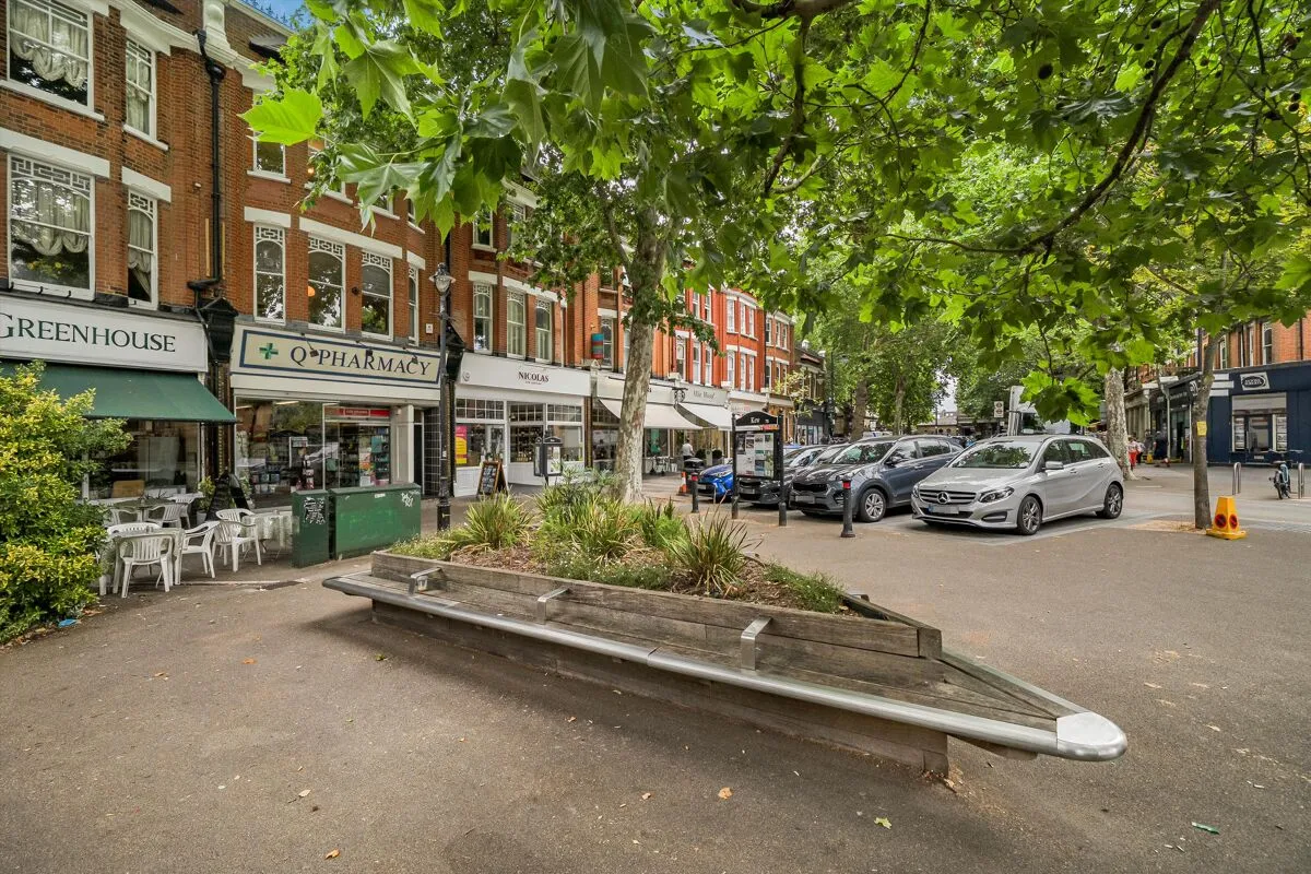 Station Parade, Richmond, TW9, photo 10